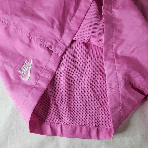 Nike Club 6" Woven Flow Shorts Futura Logo Pink White FN3307-675 Men's Size XL - Picture 7 of 7
